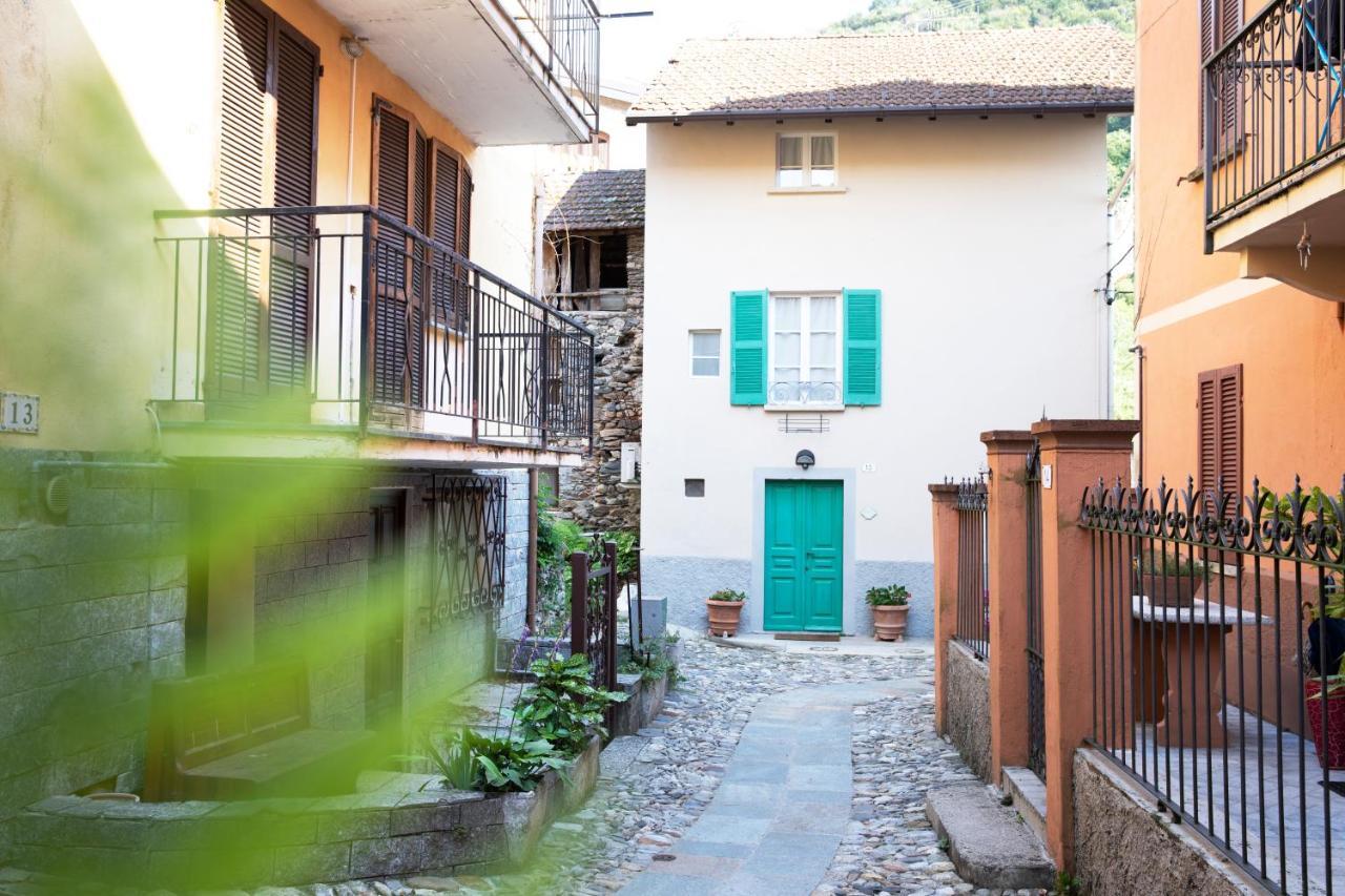 Charming Moment Di Villa Porta - Borgo Antico Luino Exterior foto